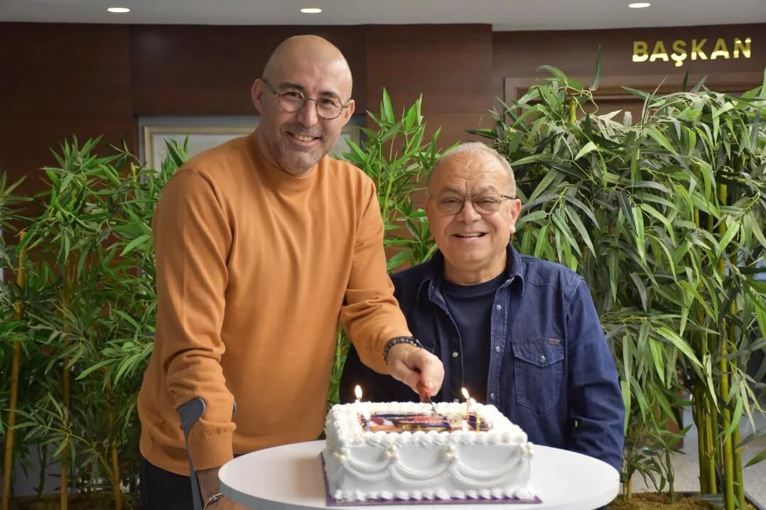 Baskan Zencirciye Iktidar Mesajli Dogum Gunu Kutlamasi 652065 B3E7168Afb119B3F3Cb5Bd700E317473