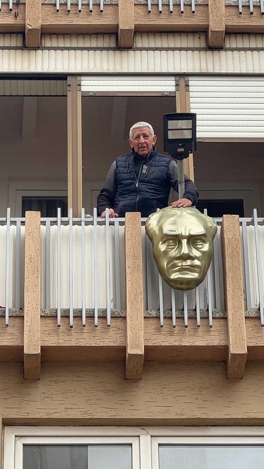 Boyle Ataturk Sevgisi Gorulmedi Incirliovada Dikkat Ceken Bi 655779 52De95