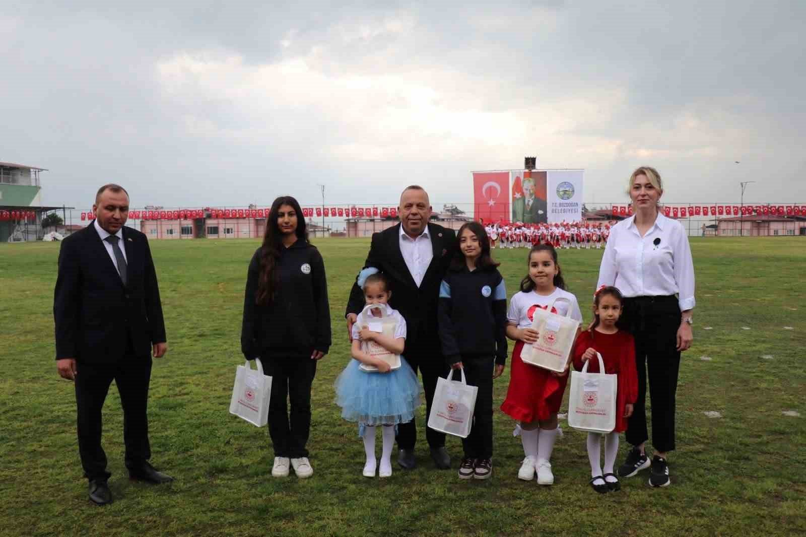 Bozdogan Da 23 Nisan Yagmura Ragmen Coskuyla Kutlandi 1776942303305 813736