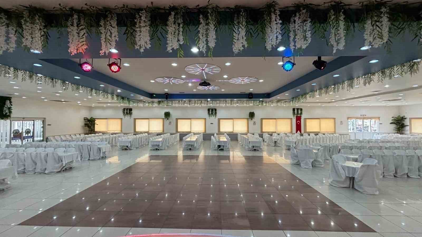 Bozdoganda Dugun Salonu Yenilendi Fc1A01Bc33Bc93Afd072D2B8Ff03E4D7