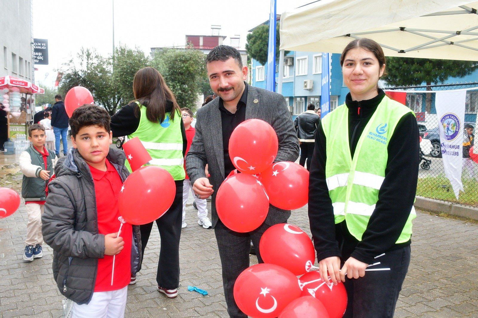 Buharkent Ulku Ocaklarindan Cocuklara Egitim Hediyeli Kutlam 657194 1Aed51