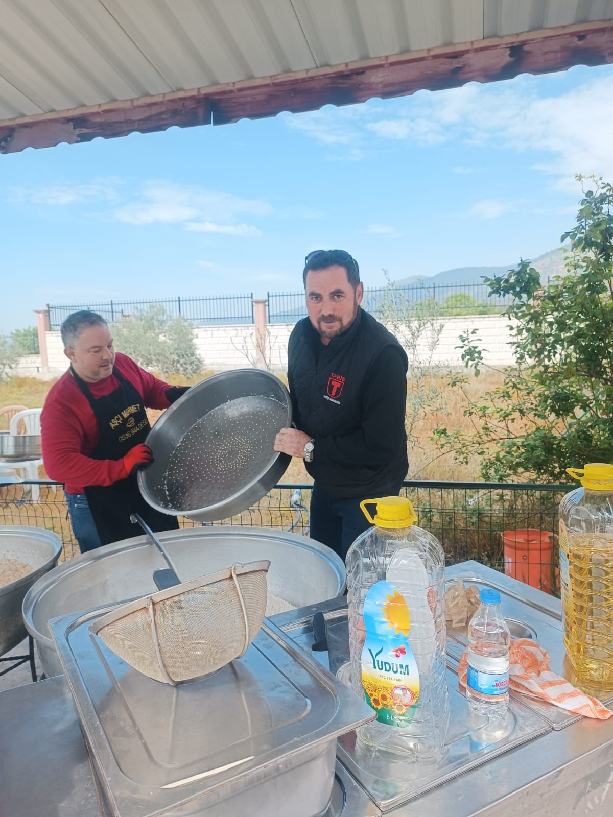 Buharkent Zafer Ortaokulunda Dayanisma Ruzgari Pilav Kermesi Duzenlendi 653425 75B7Ef1A41F6C06F84C3C144F18E22C2