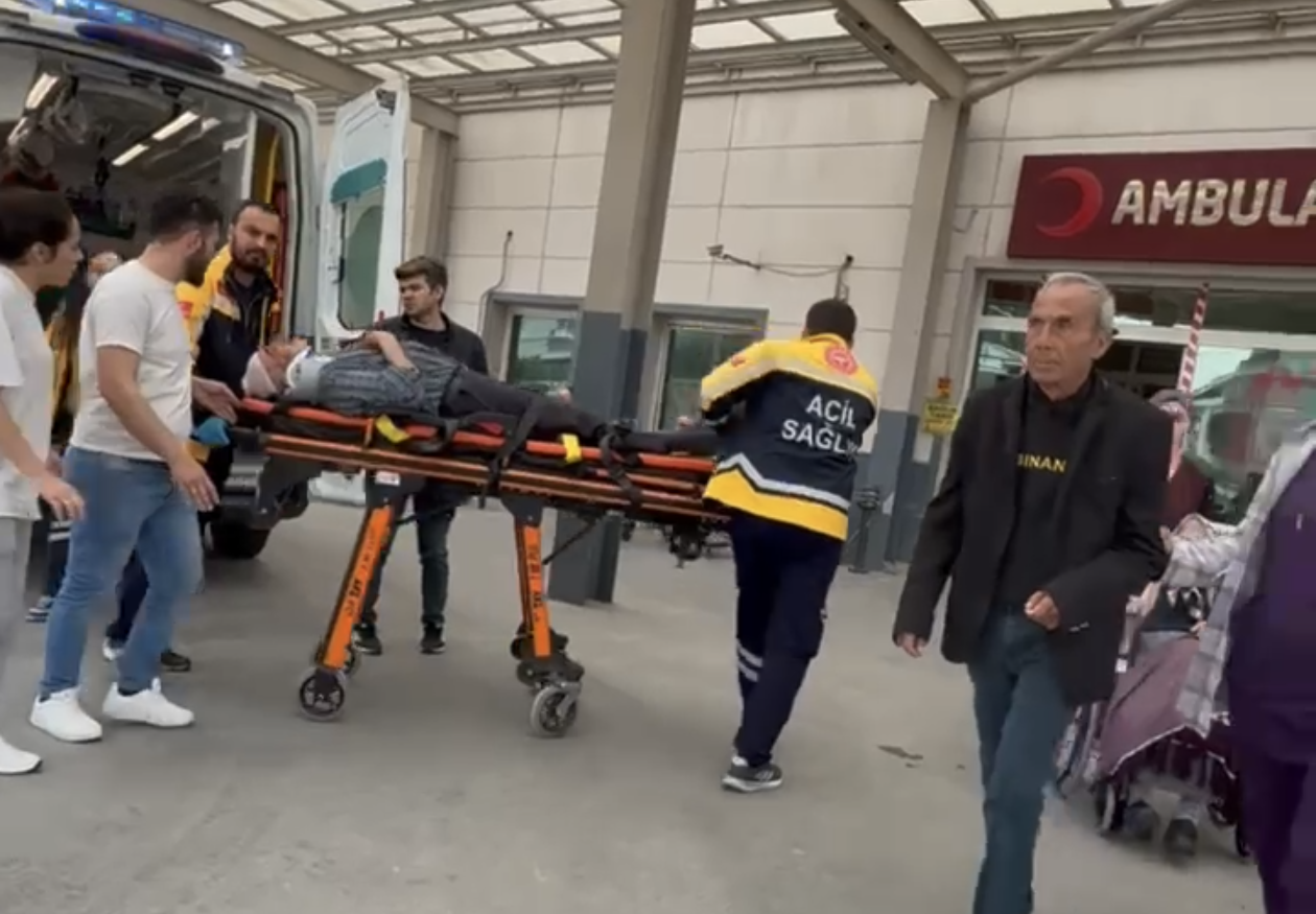 Buharkentte Otobus Ile Minibus Carpisti 1 Olu 3 Yarali 653605 68Fc40D6564Bf7481871D928Ad5666Dc