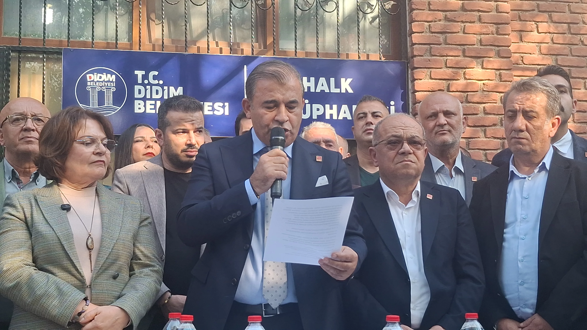 Cercioglu Suc Duyurusunda Bulundu Didim Chp Ilce Baskani Ifadeye Cagrildi 653139 13D7Fc839D1Fb3C3B4053Ef724B8627D-1