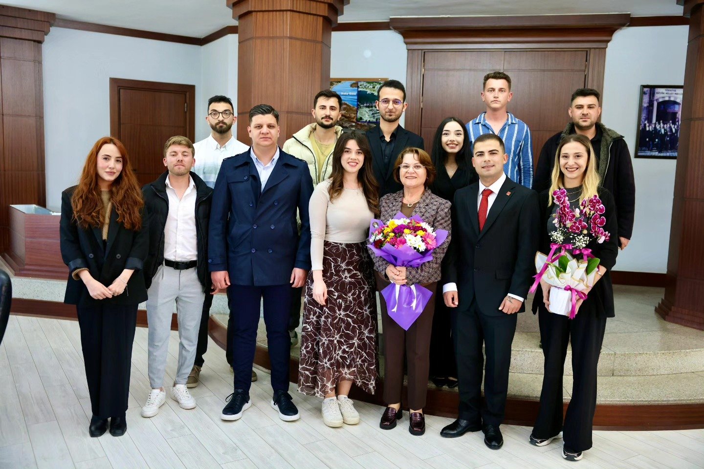 Chpnin Baskansiz Genclerinden Baskan Gencaya Ziyaret 653712 4Caa34Ac0Ba696490B775C2482F5Eb53