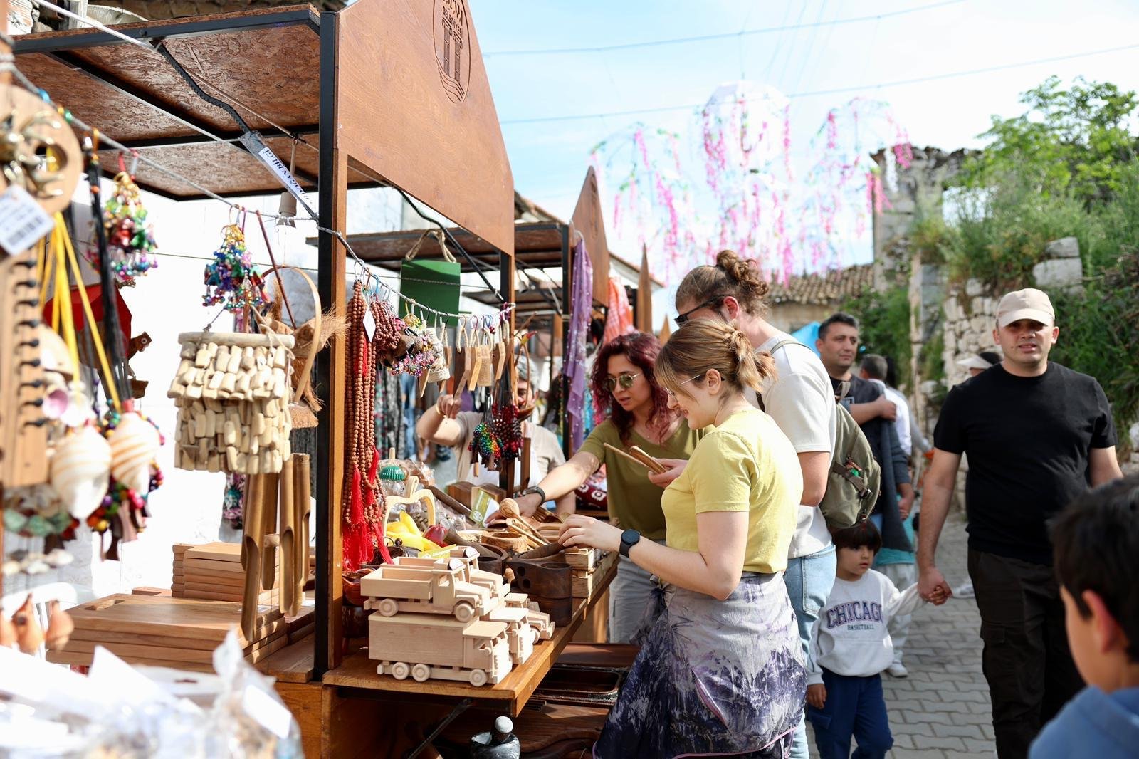 Didim 2 Ege Lezzetleri Festivali Coskusu Suruyor 657350 8E0301