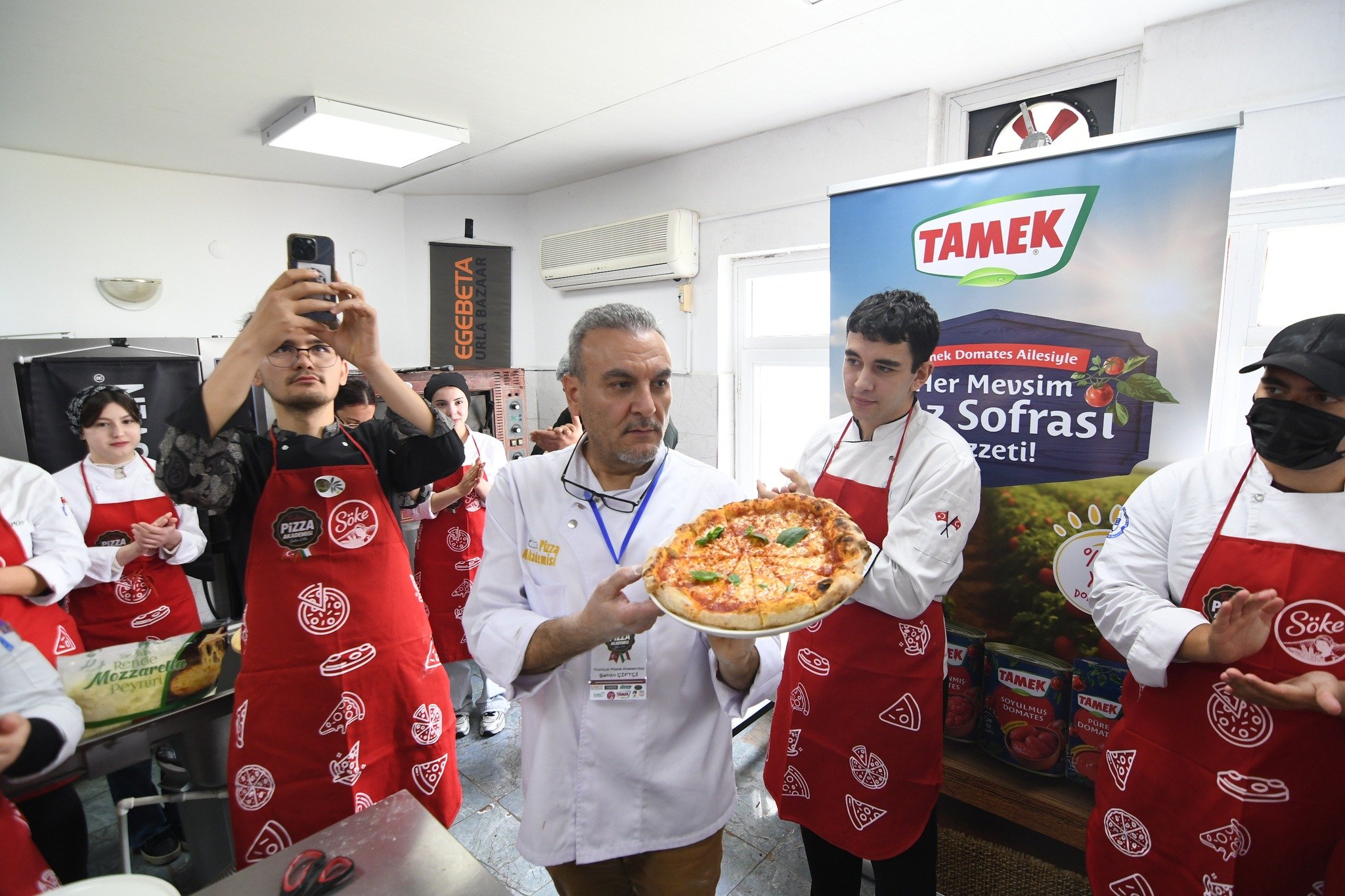 Didim Myoda Odullu Seften Pizza Egitimi 652289 2875Af18B14812B40F1Da1F8403E440F