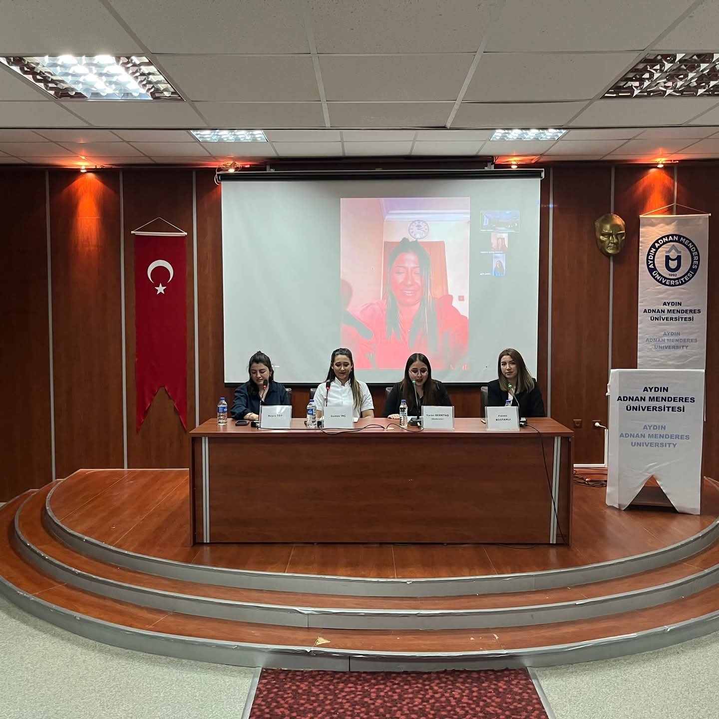 Didim Myoda Turizmde Kadin Olmak Soylesisi Gerceklestirildi 657957 Effa31