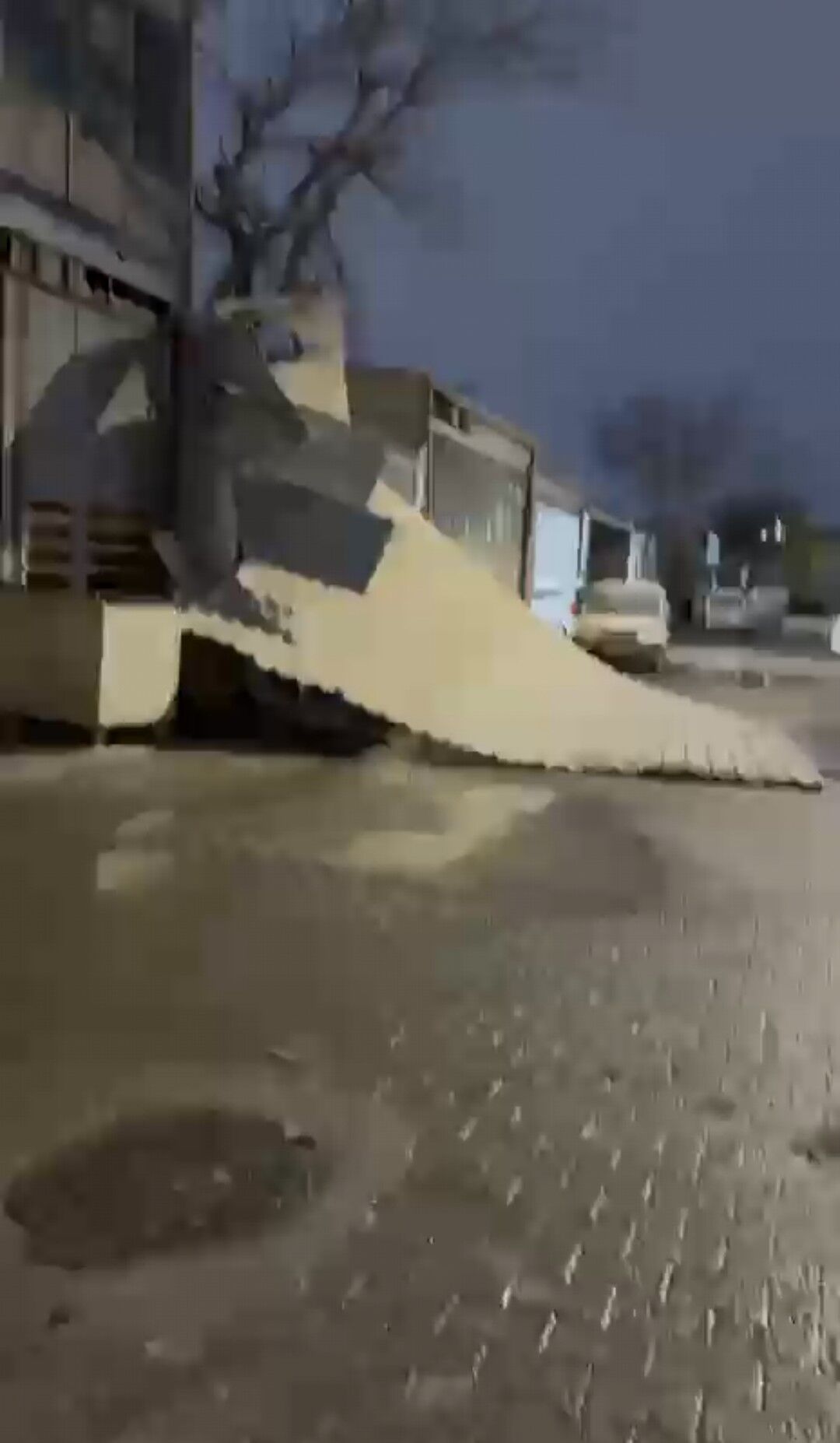 Didimde Firtina Cati Ucurdu 651923 5964Fb0E90Fc6886De965620F921055E