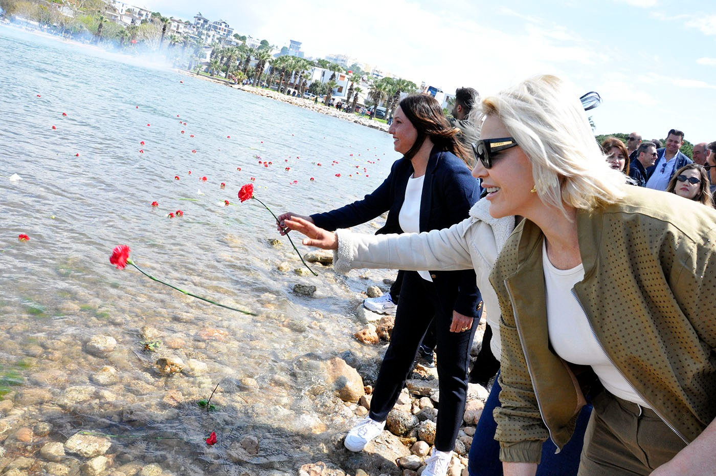 Didimde Mubadil Torunlari Atalarini Andi 652616 9A776Fdf443Eb8Eff7379D6925E0404E