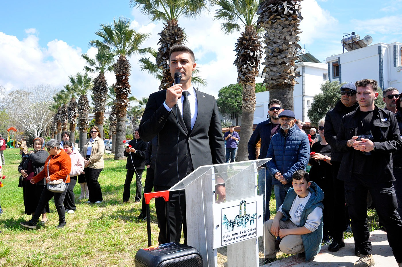 Didimde Mubadil Torunlari Atalarini Andi 652616 Ebca52Bb520677527A5584Ad3D700B9F