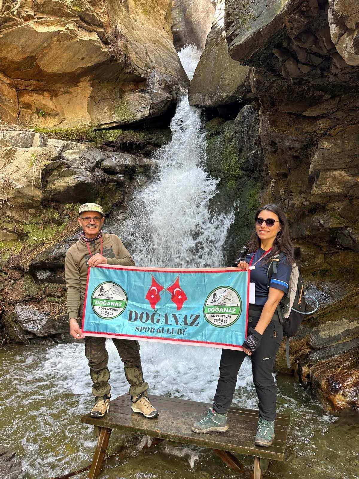 Doga Tutkunlari Bahcekoyde Bulustu 656630 5529C5