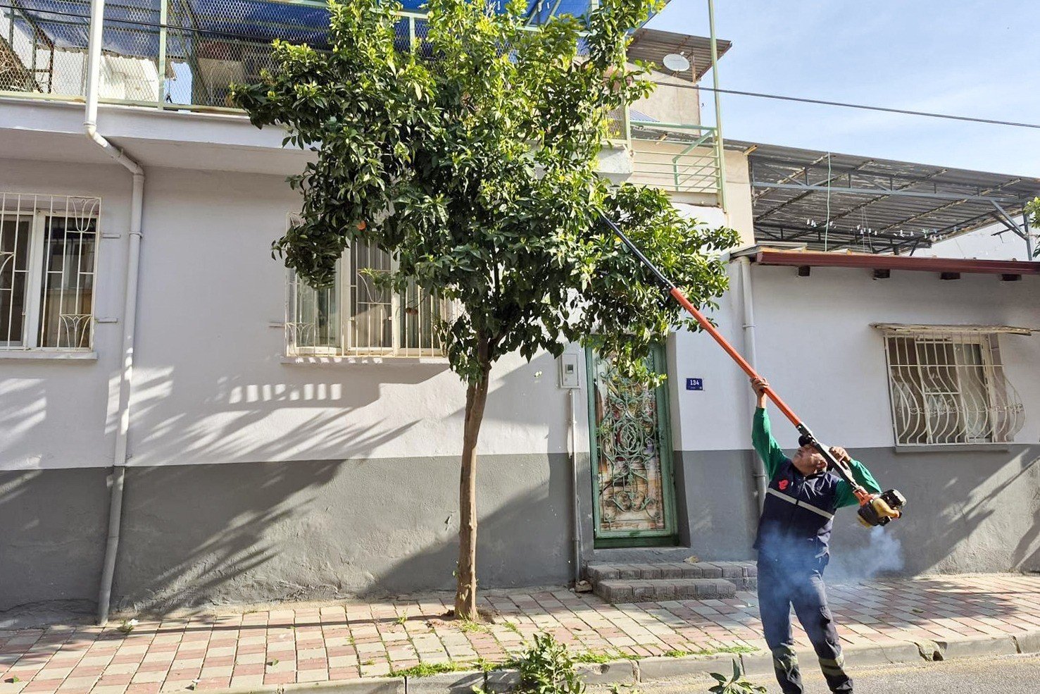 Efeler Belediyesinden Tarihi Mahallelerde Cevre Duzenlemesi 0504695D502191Dd715Fcae6F1A756E0