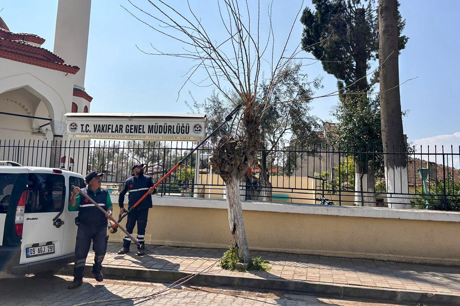 Efeler Belediyesinden Tarihi Mahallelerde Cevre Duzenlemesi 7Acbdaea8B882Ca22146816765473Aef