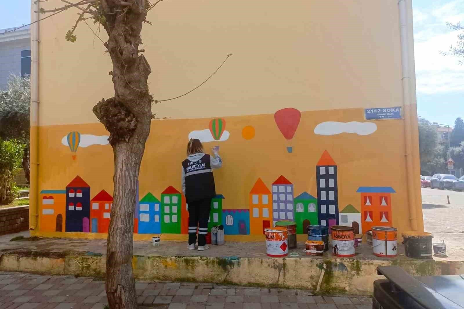 Efeler In Parklari Renkleniyor 1776245103958 949692-1