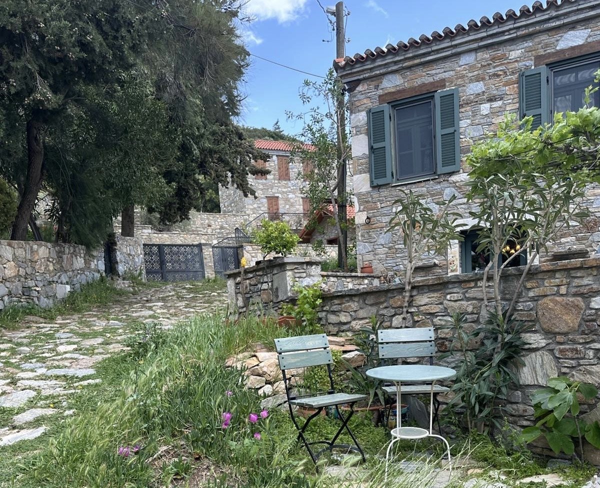 Egenin Ikinci Sirincesi Doganbey Koyu 657148 D0955C