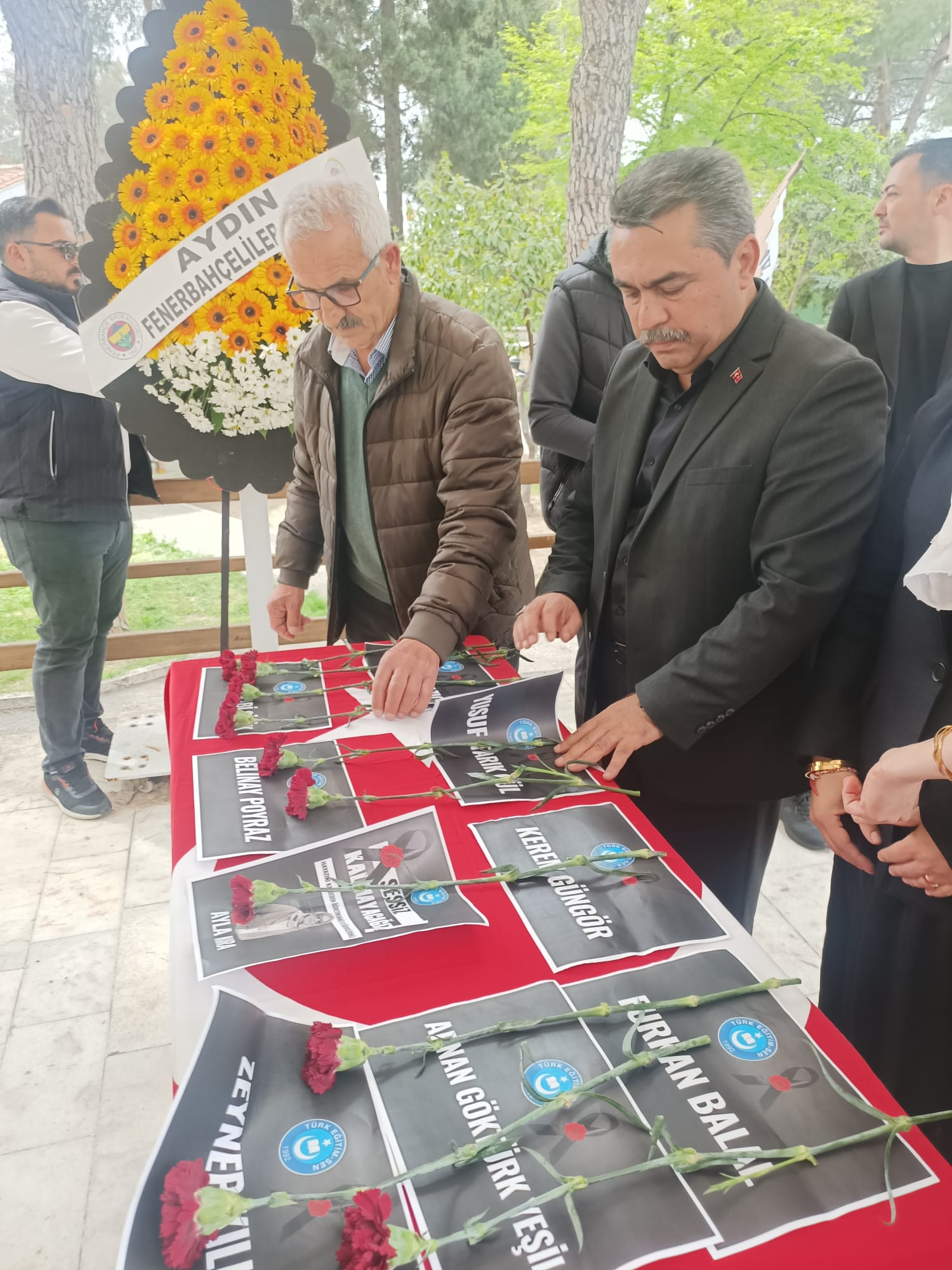 Egitim Sehitleri Icin Giyabi Cenaze Namazi 655460 1D7Fe3