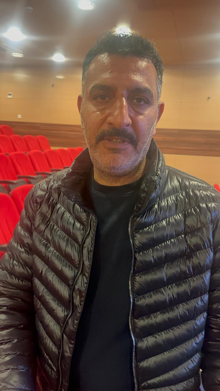 Germencik Sevgi Yolunda Orta Refuj Krizi Esnaf Magdur Deyip Kaldirilmasini Istedi 652360 F3E5632C562B7C641Ba66Ccf3Ee41Ff9