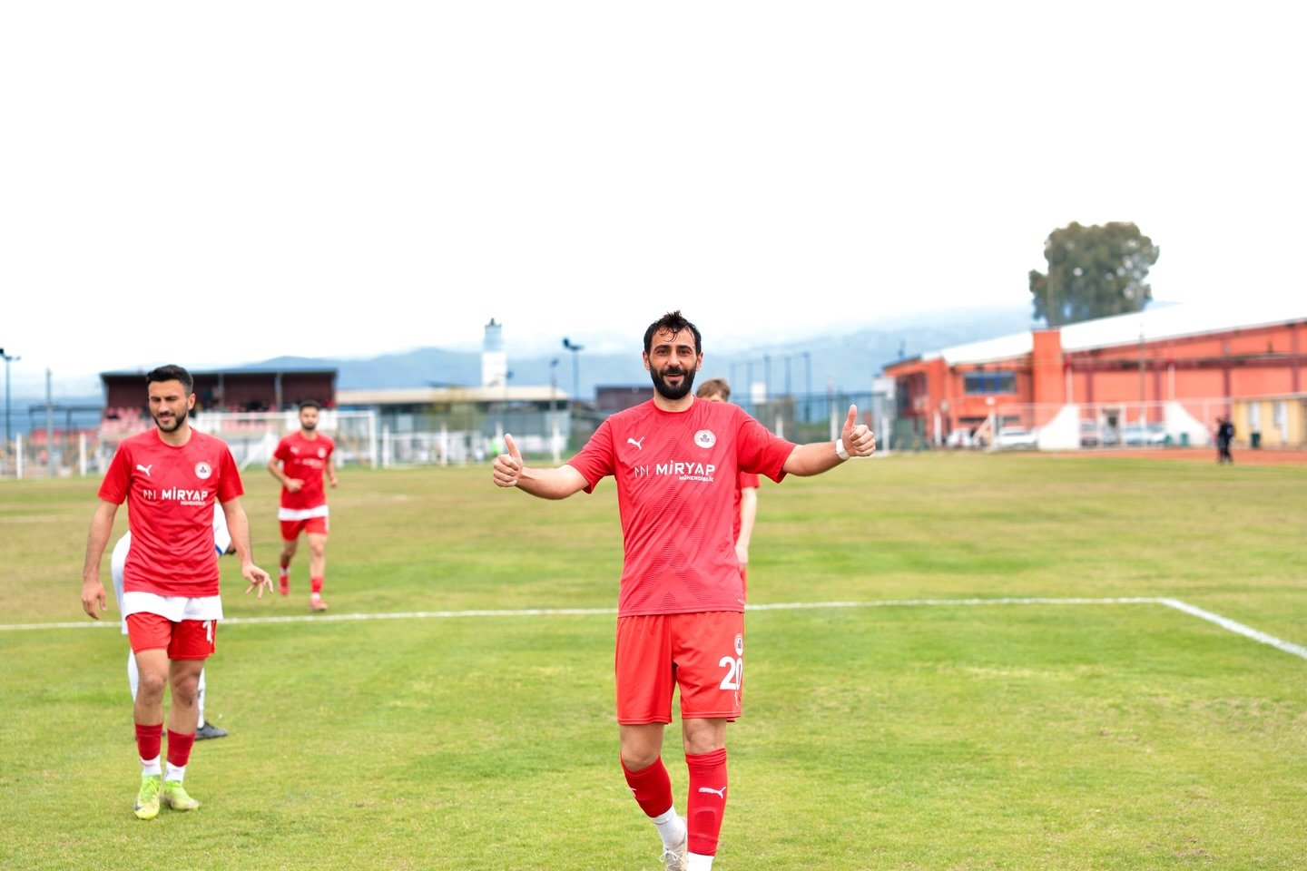 Incirliova Belediyespordan Gol Yagmuru 7 1 652614 01Fa2C996A4Ab93009400Aa21Ed2D82B