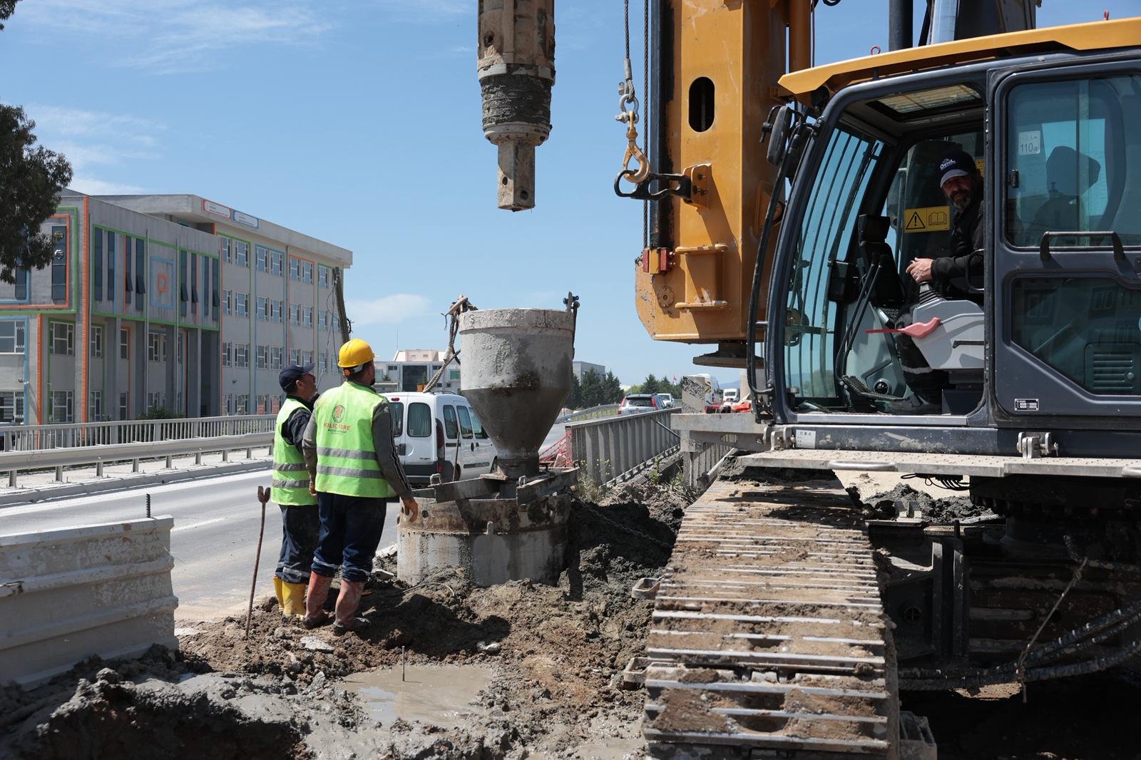 Incirliovada Kopru Yenileniyor Baskan Kaya Mevcut Kopru Yete 656284 36B0F3