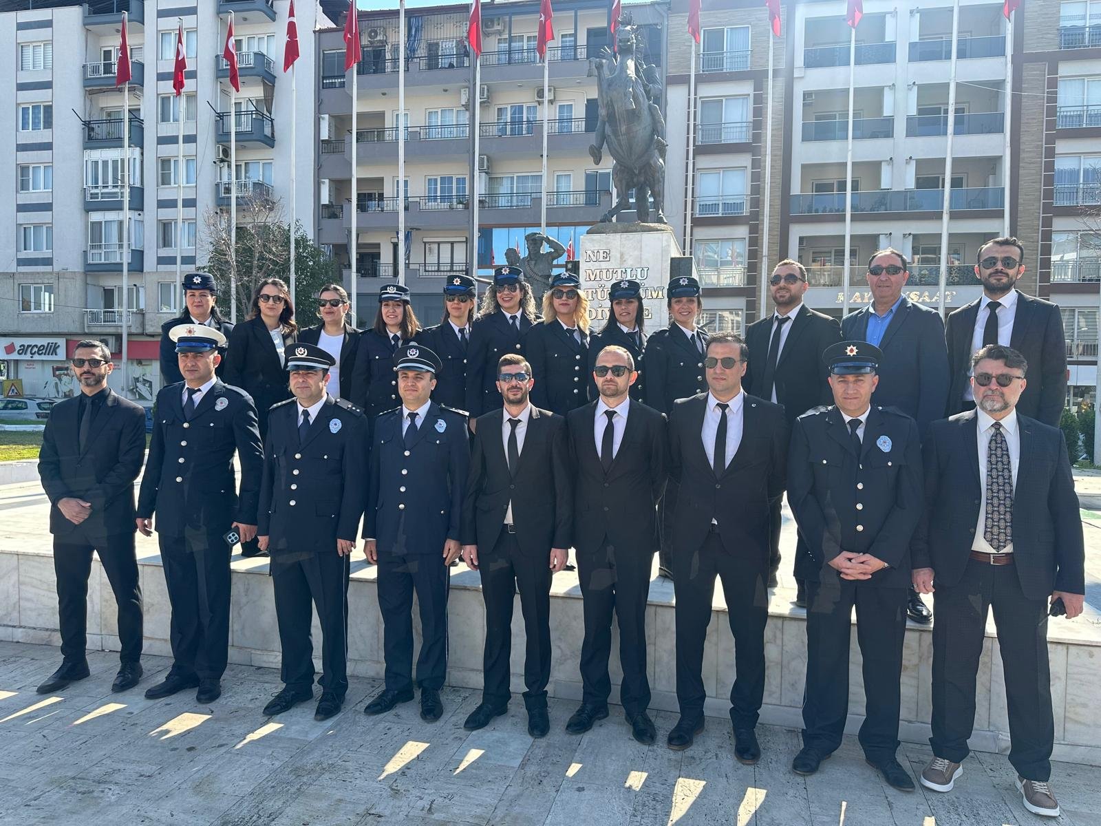 Incirliovada Polis Teskilatinin Kurulusu Kutlandi Yasar Biz Guclu Durdukca Suc Zayiflar 653761 F493Af34E4Bed31B3260C5D7Eb305557