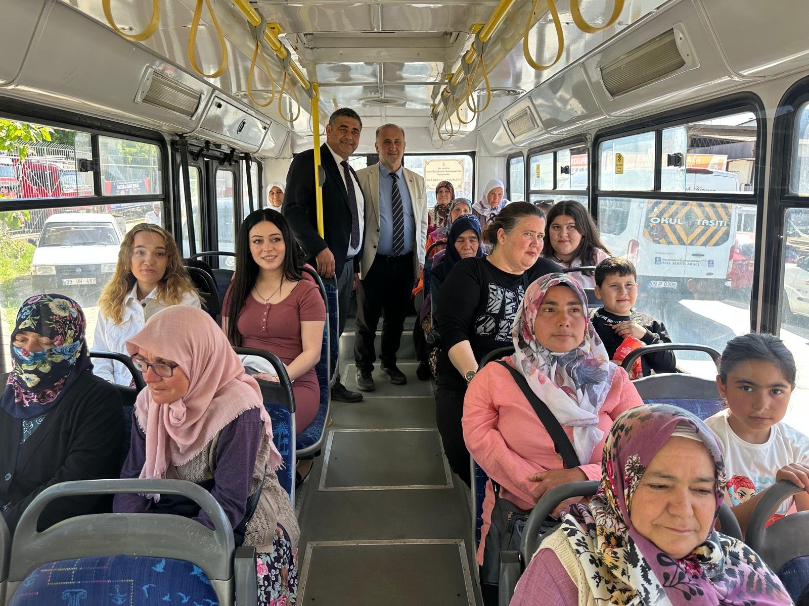 Incirliovadan Ornek Proje Kadin Ciftciler Cicek Festivaline 658337 E16B38