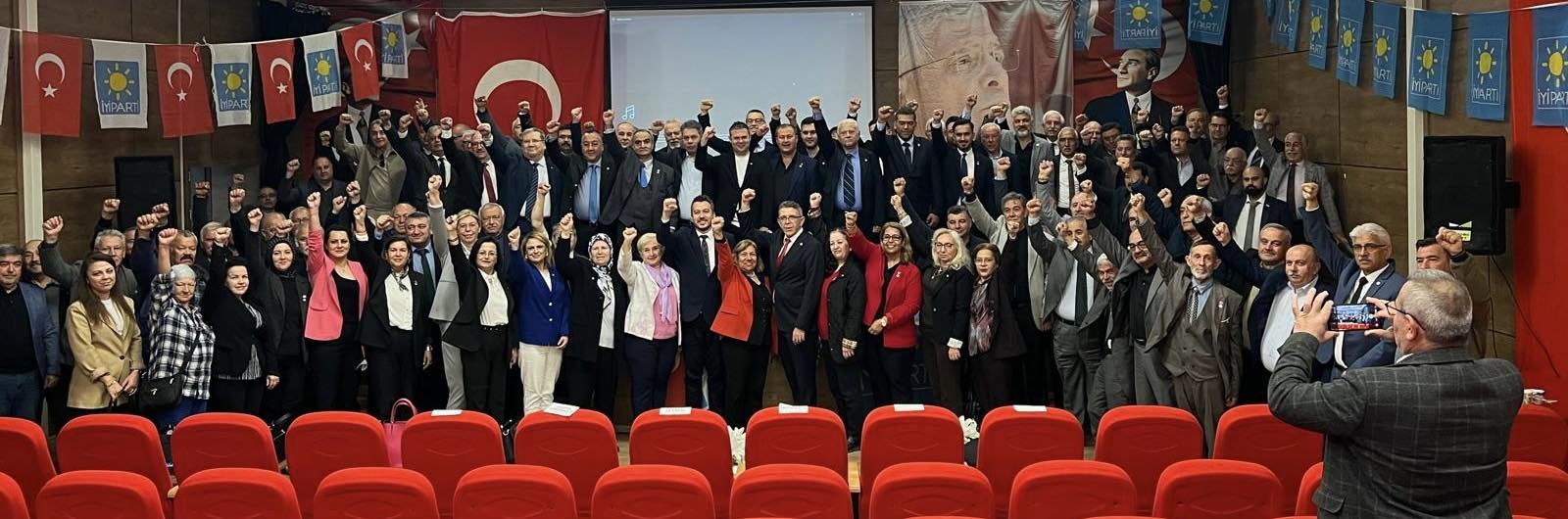 Iyi Parti Aydinda Tek Yumruk Oldu 654407 Afe5F3