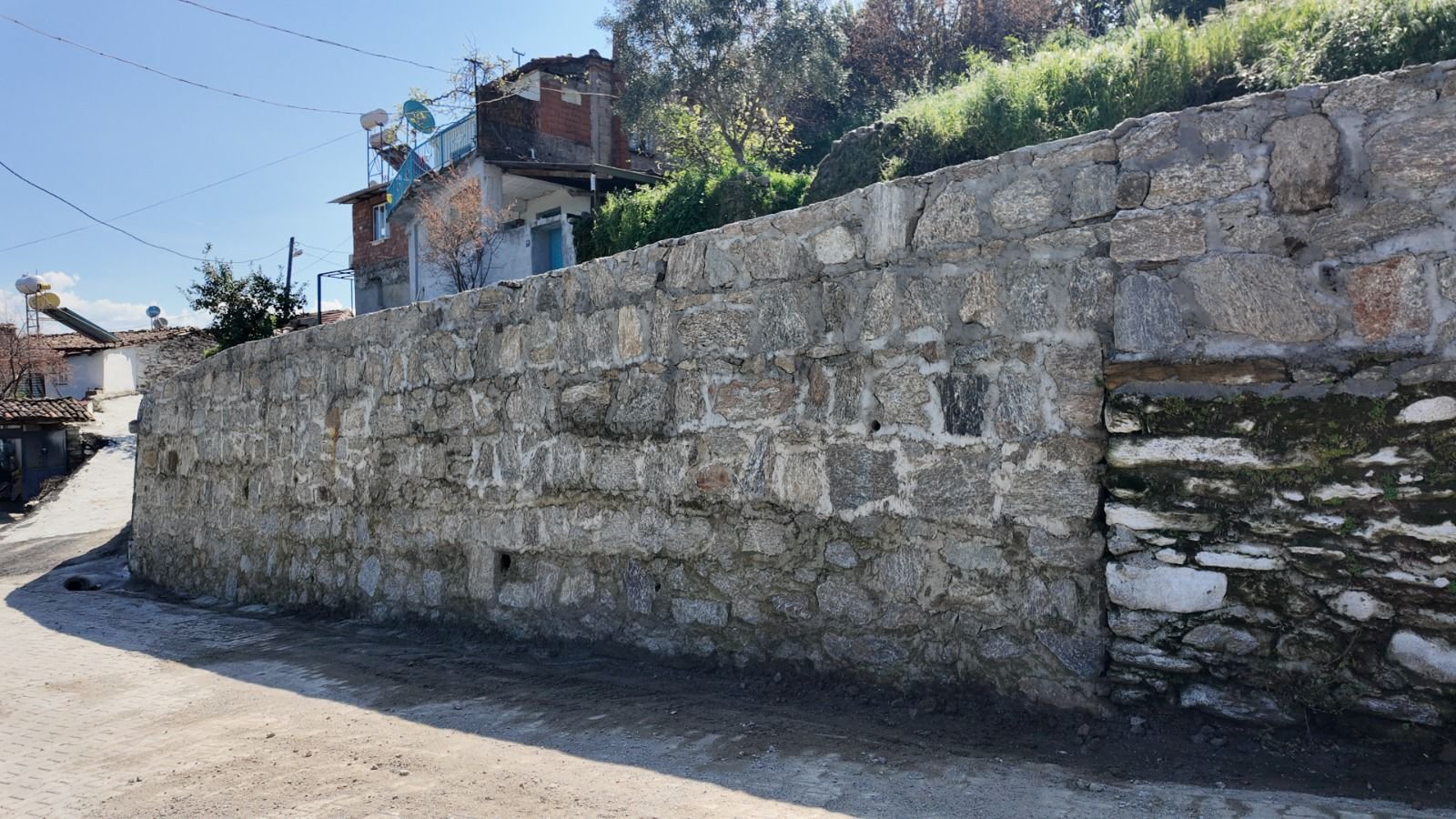 Kakkalan Mahallesinde Yollar Bastan Sona Yenilendi 654715 Fac963