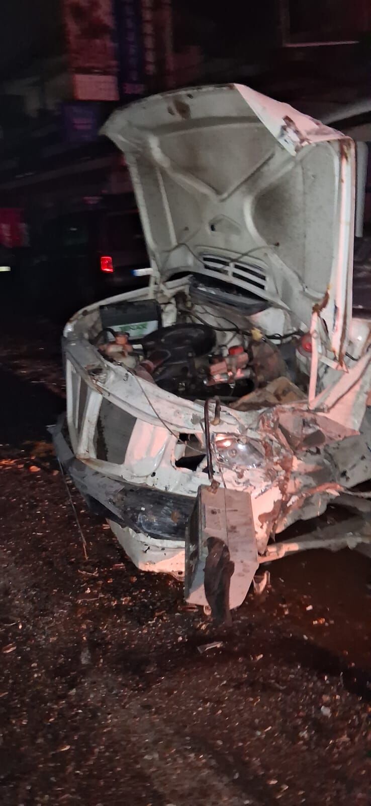 Kamyoneti Birakip Kacti Polis Yakaladi 160 Bin Lira Ceza 652134 B1Bb5Cce800Ea0C56Bb781080E171Ab6