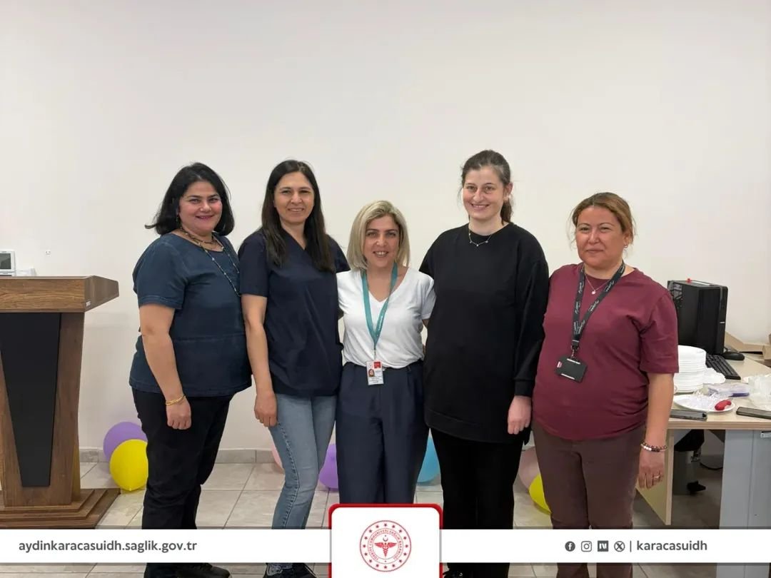 Karacasu Devlet Hastanesinde Ebeler Gunu Unutulmadi 657958 678Dca