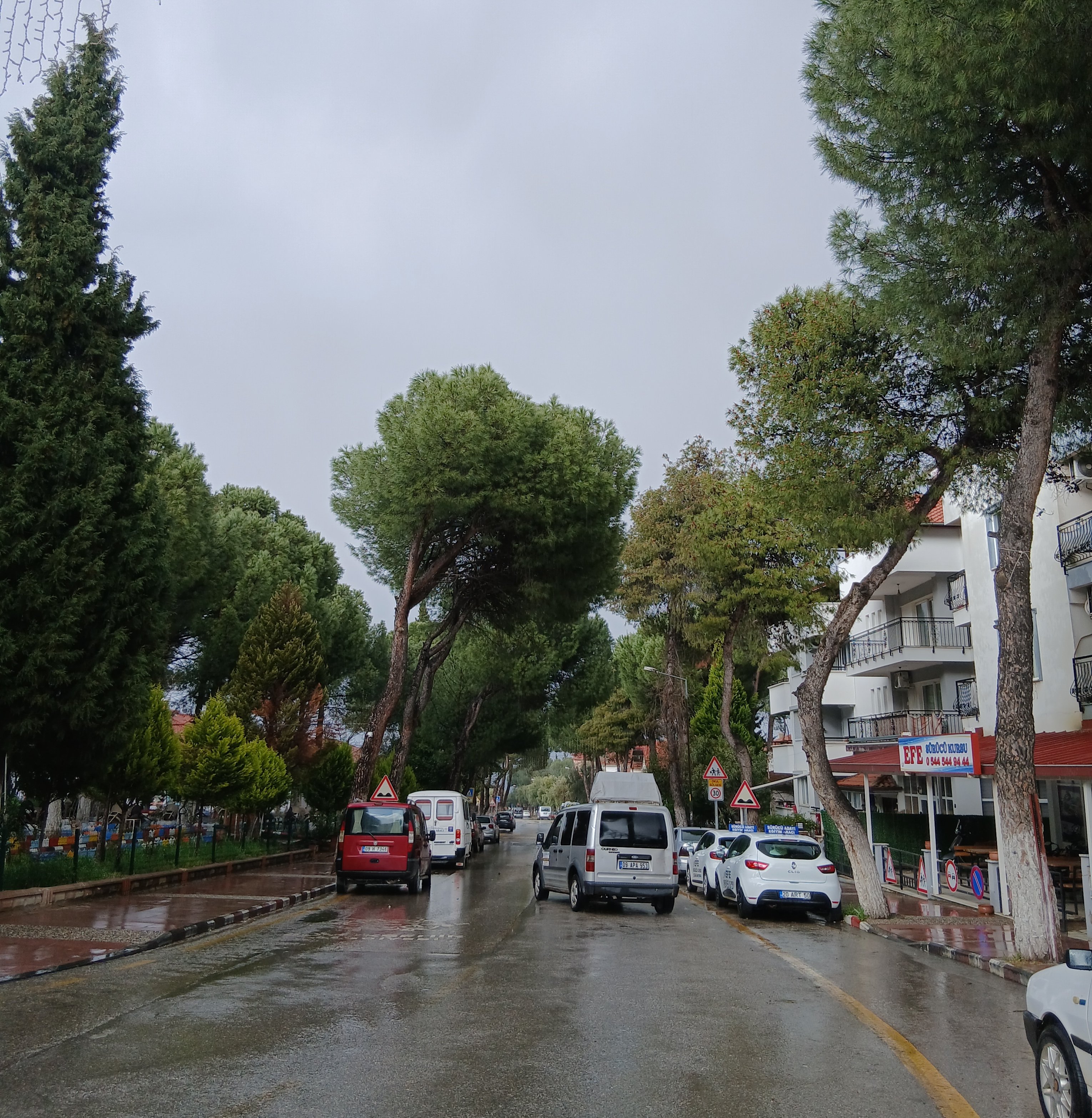 Karacasuda Hava Bir Anda Degisti Gunesli Hava Yerini Saganaga Birakti 653427 A20Ed4A34Ac02B508248750A2A71C75A-1