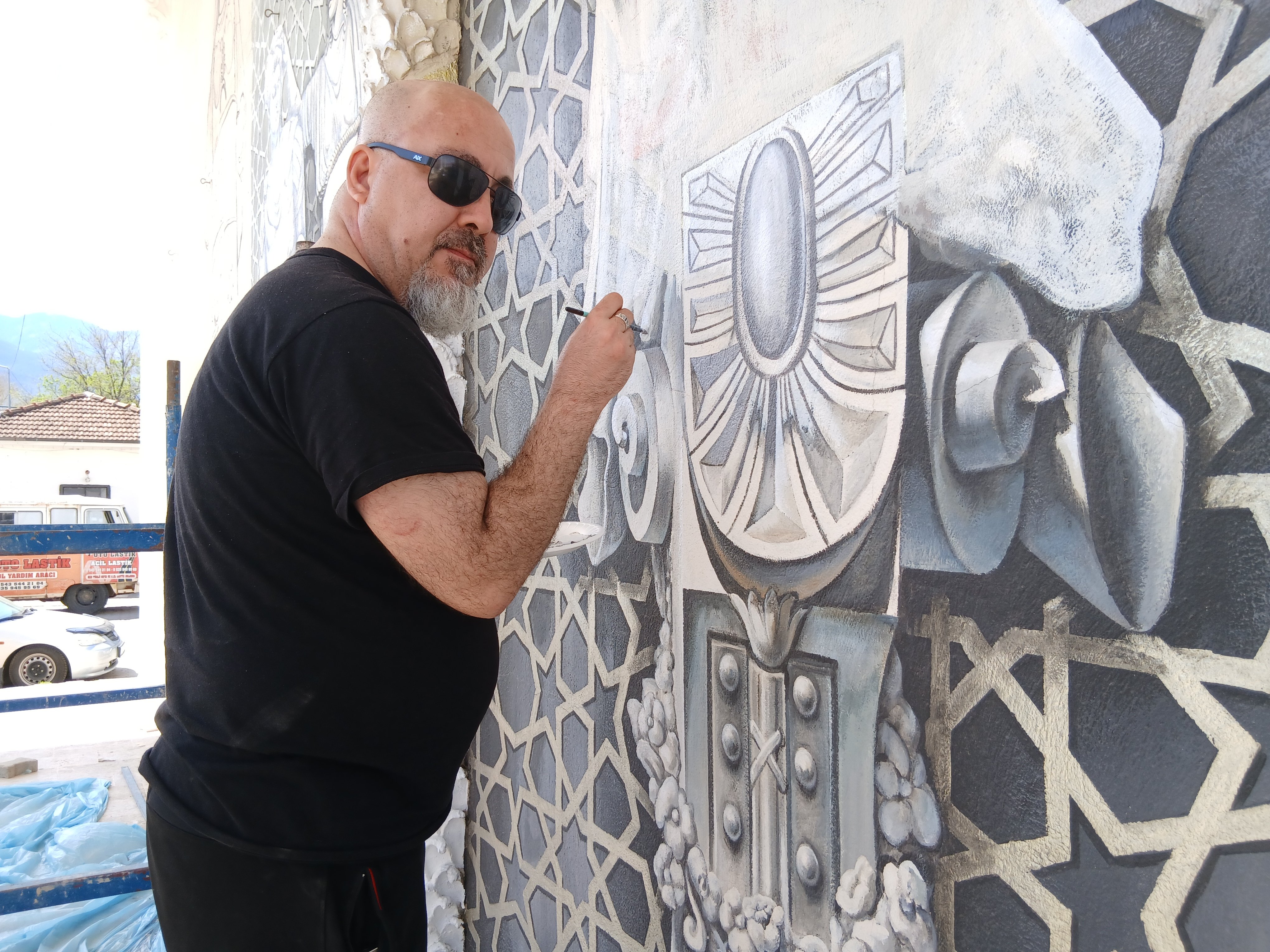 Karacasuda Sanata Vefa Zeynalovun Yarim Kalan Eseri Tamamlan 654510 386D87