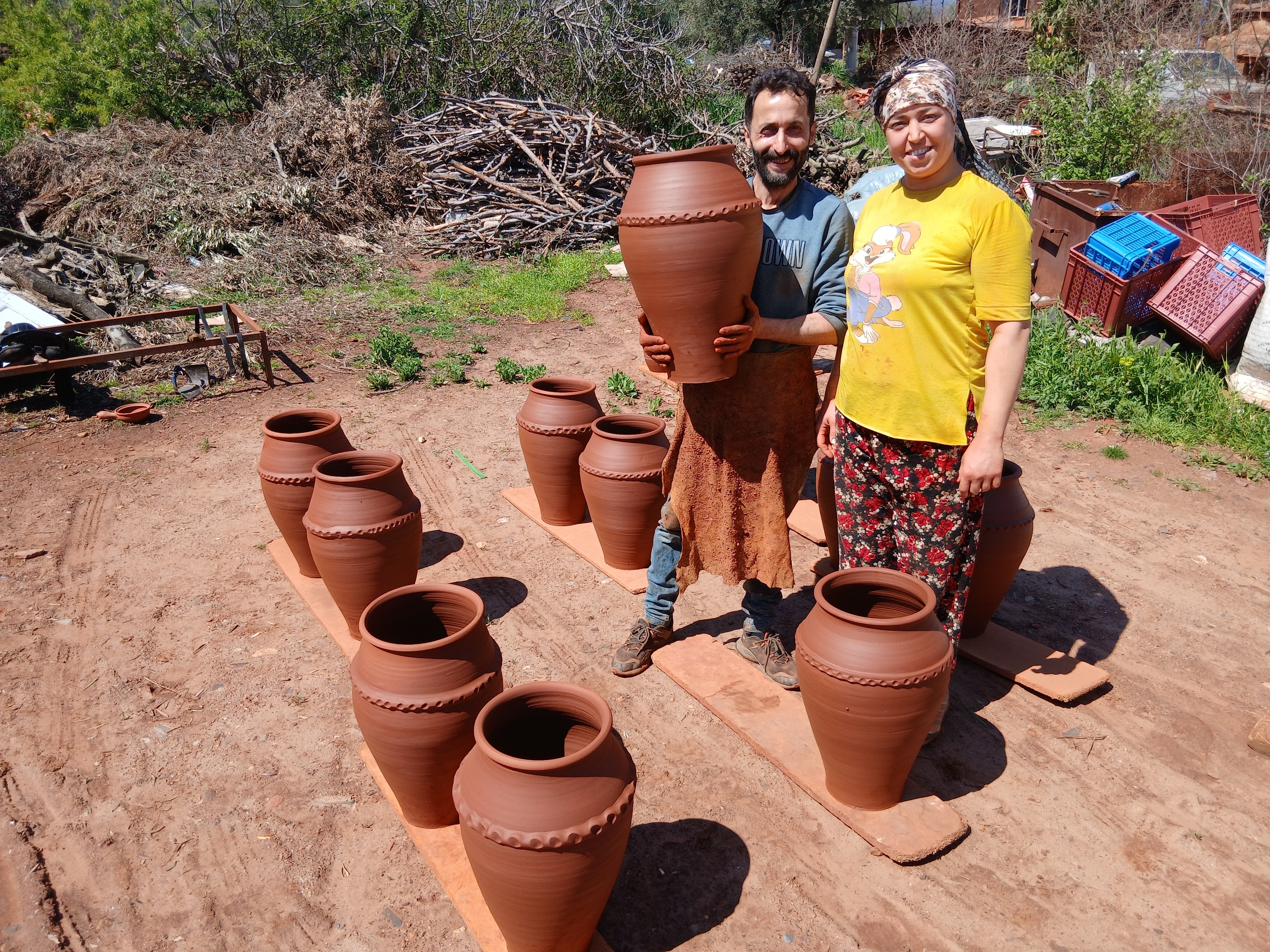 Karacasunun Dogal Buzdolabi Testiler Hem Sogutuyor Hem Temiz 657742 Dca15E
