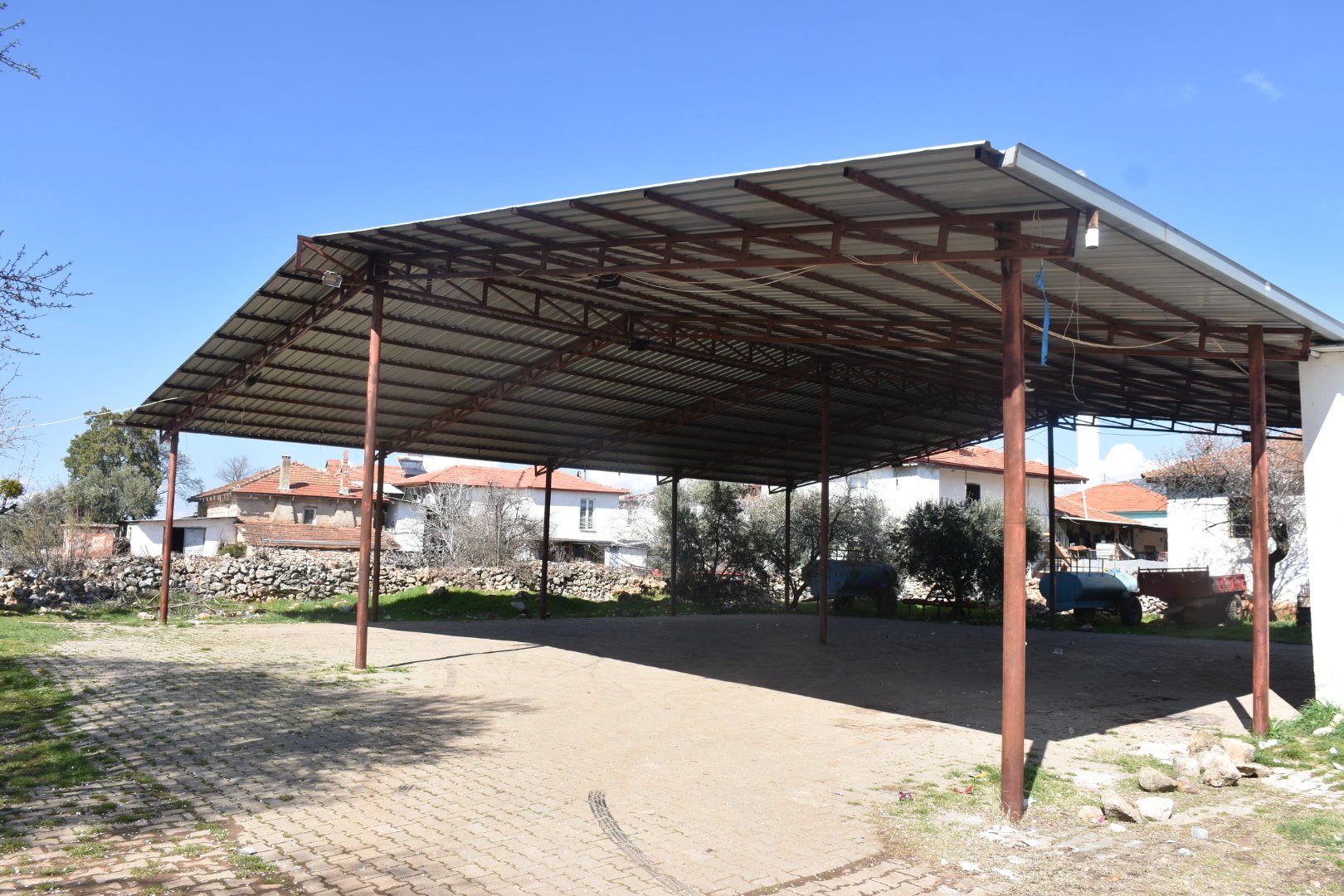 Karacasunun Kaderine Terk Edilen Koyu Tekelilerde Vatandasin Sabri Tasiyor 652419 27Dc834A155951Ba136B66F819237Ce9