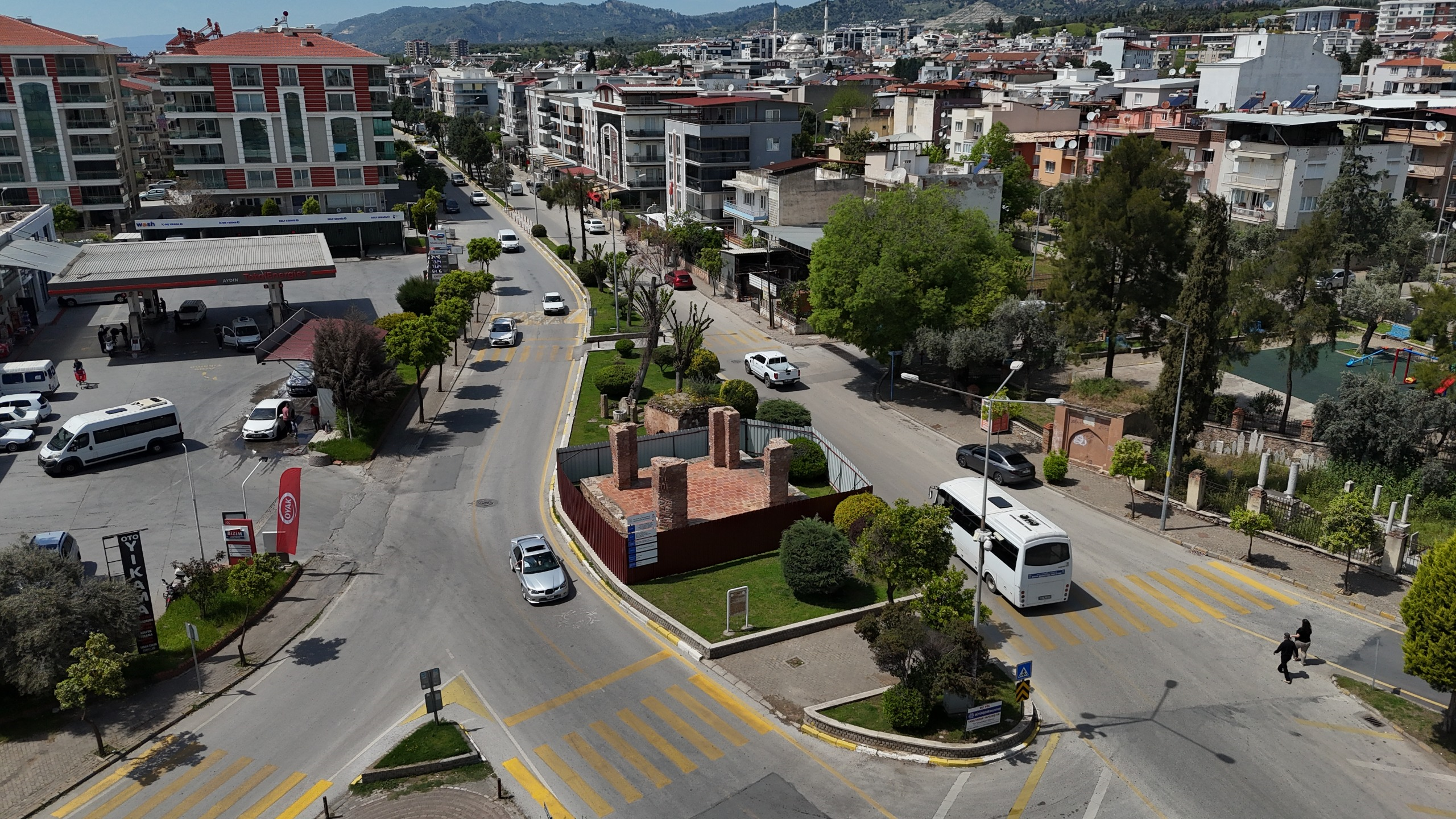 Kemer Namazghi Ayaga Kalkiyor 656268 Ba379B