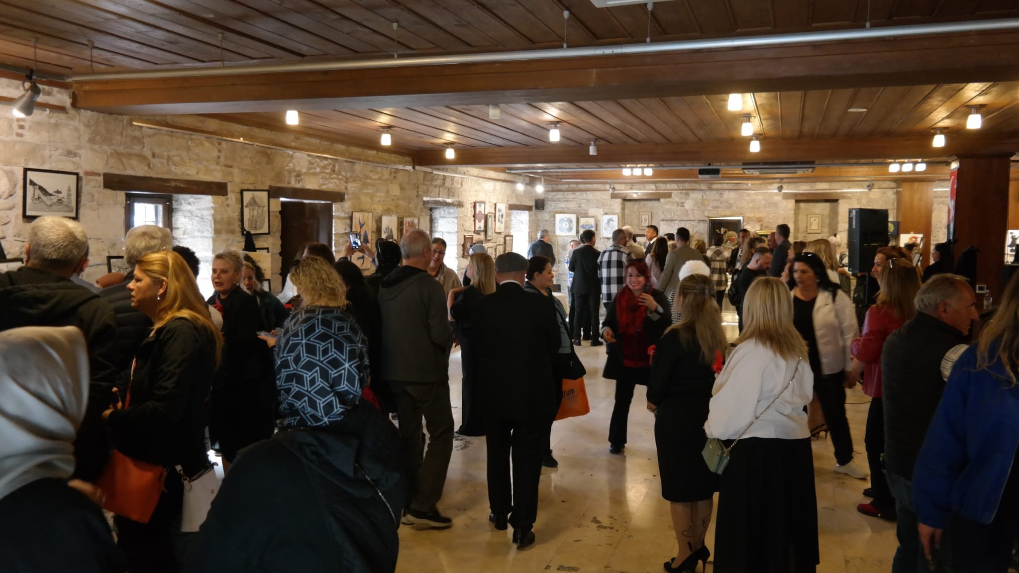 Kuhemden Geleneksel Turk Sanatlarina Ince Dokunus 654845 C70Abb