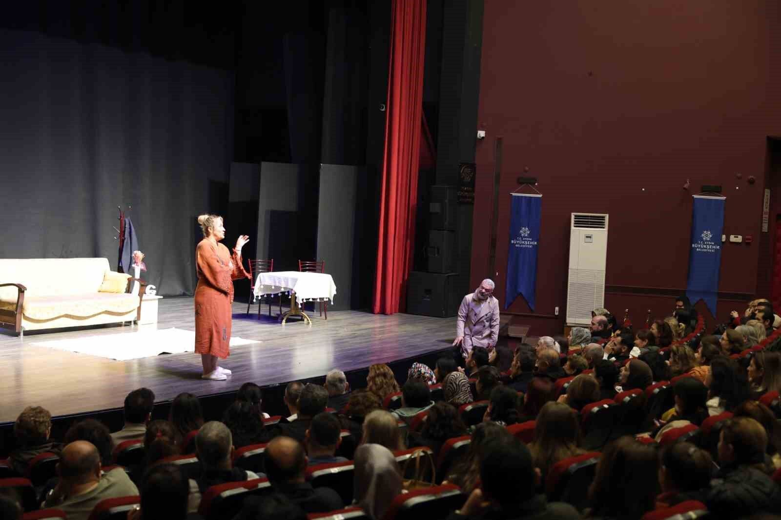 Kultur Ve Sanatin Kalbi Aydinda Atiyor 1E44694Dc0Dda69Fe7491Bbf75544A7B