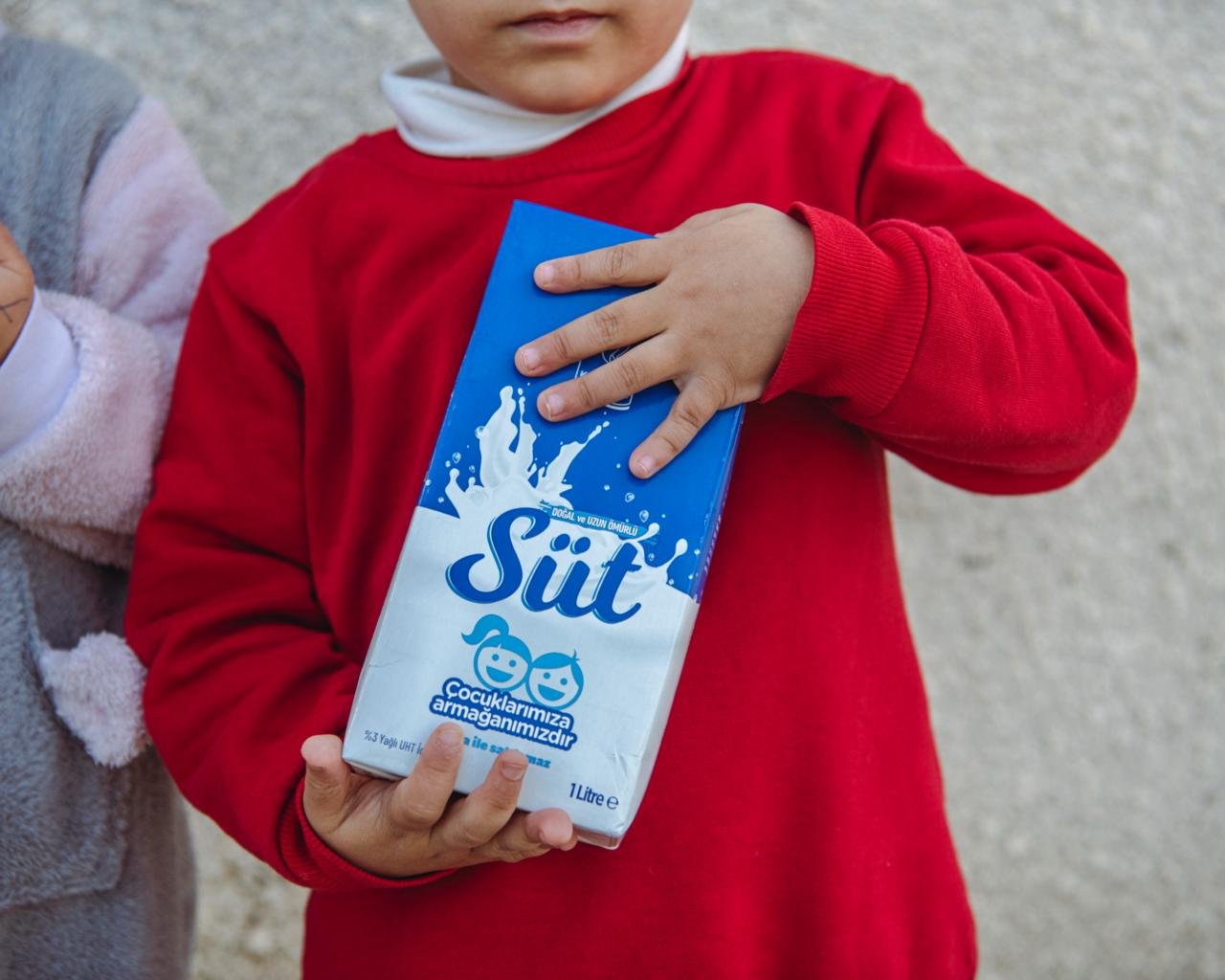 Kusadasi Belediyesinin Cocuklara Sut Destegi Suruyor 652212 F77A4Db934F42201155Ad0Ca2117Bc25
