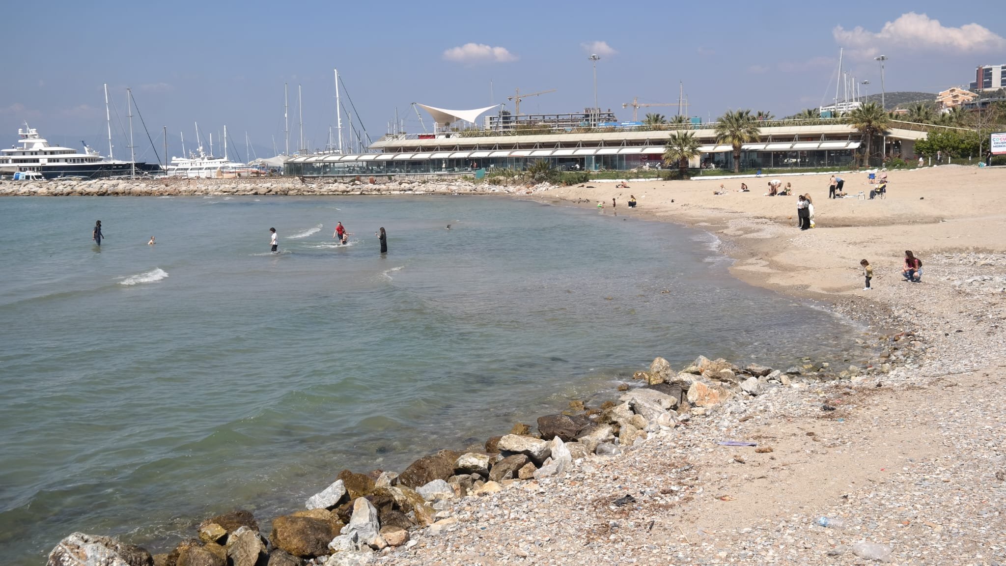 Kusadasi Deniz Sezonunu Acti 652815 46Af180E1Ab7B115Efe14A2Fe690E1F4