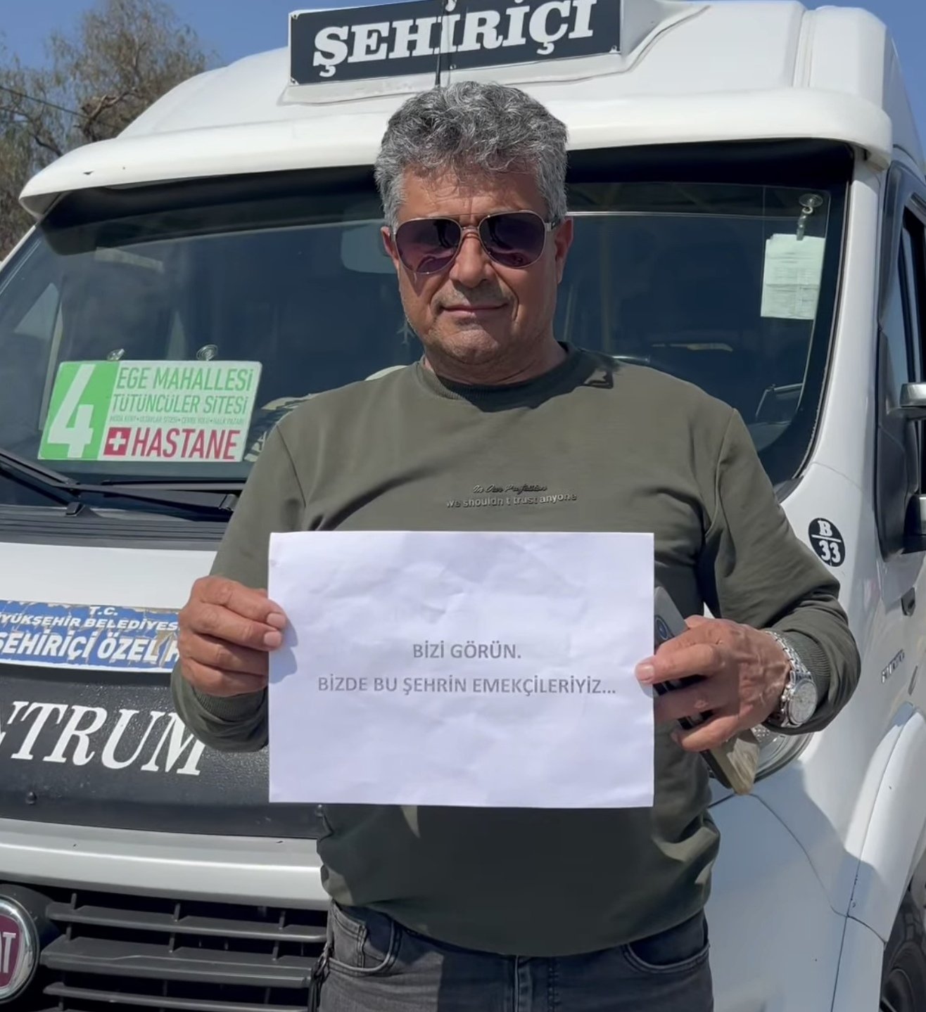 Kusadasi Minibus Esnafinin Farkindalik Videosu Rekora Kosuyo 657974 4A1990