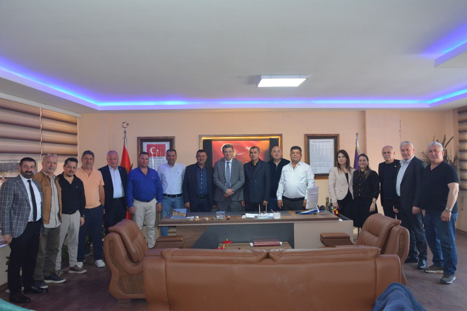 Kusadasinda Kunkcu Ruzgari 654029 52B52Ff29C78B93D62D051Ae66D2A97B