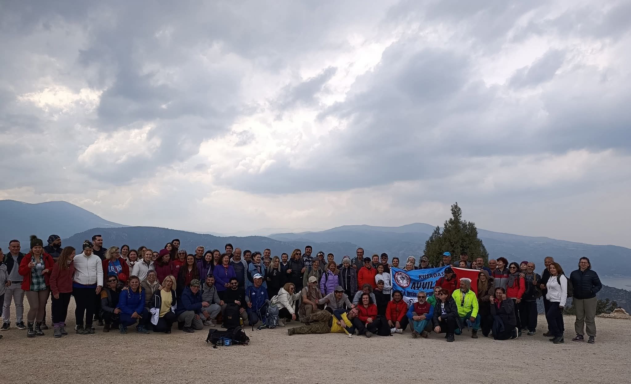 Kusadasindan Domanice Dayanisma Koprusu 651625 C36902552D7A61E5E9E17E976660F8D7