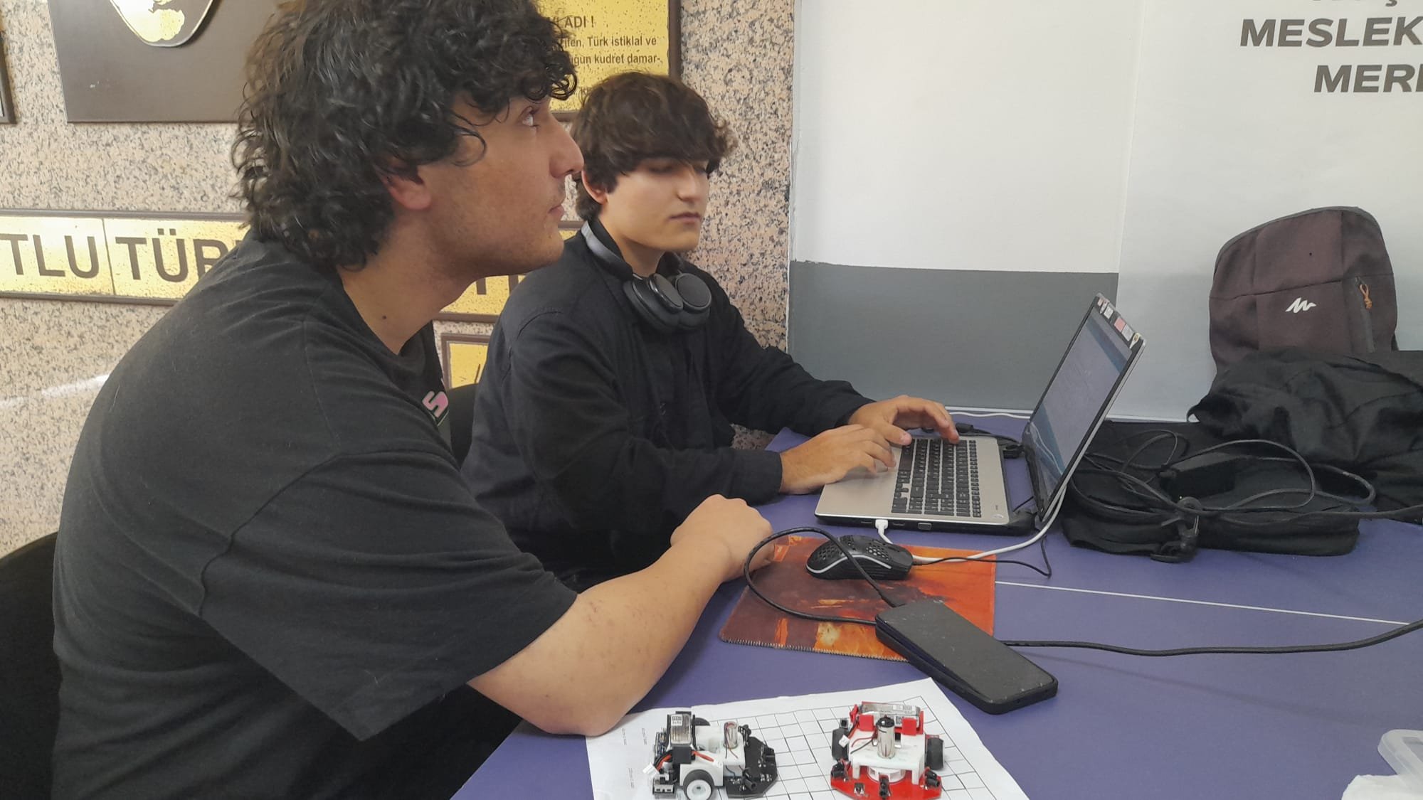 Kusadasinin Robotlari Incir Ve Pamuk Antalya Yolcusu 658437 Df6651