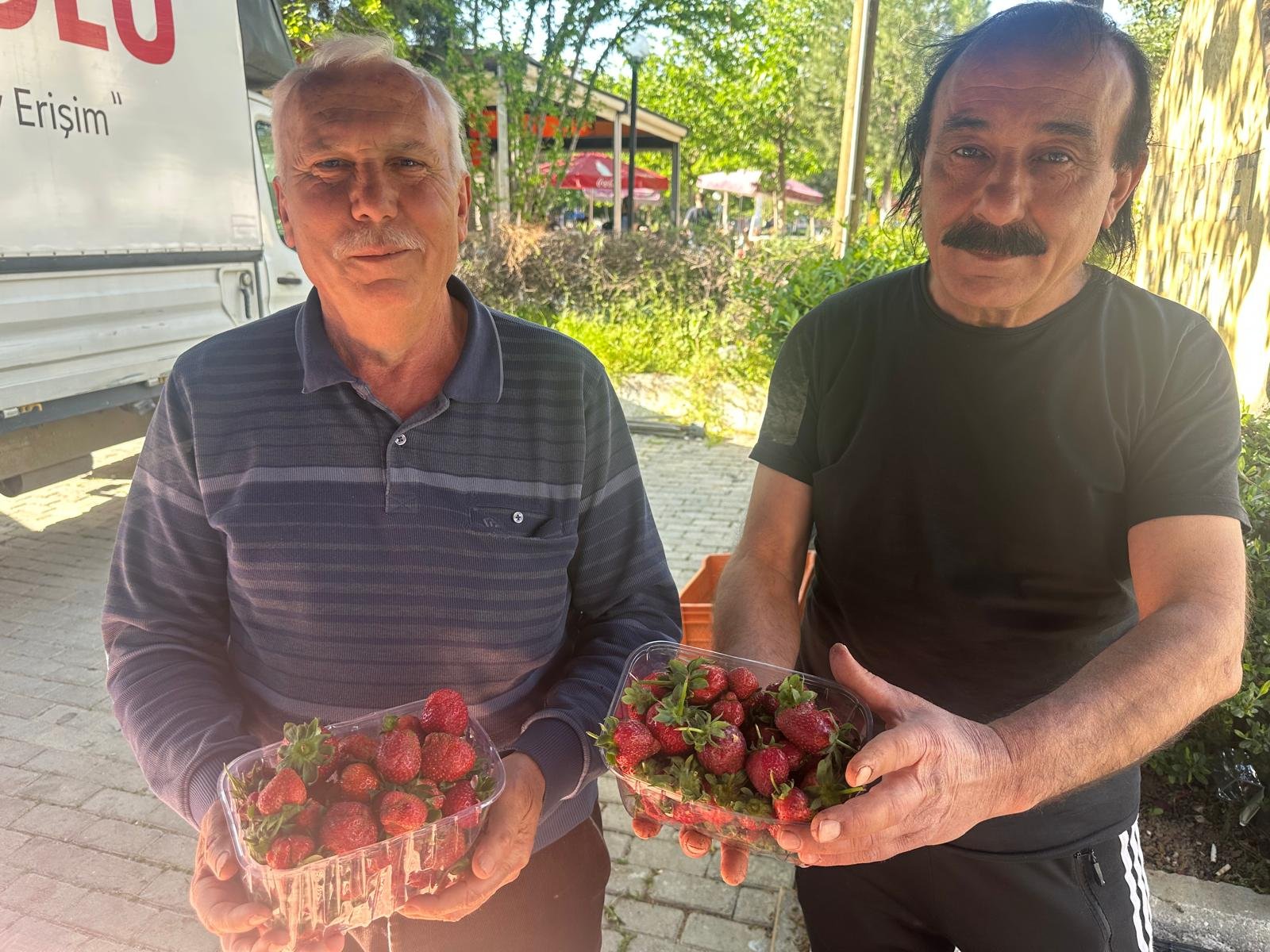 25 yıllık çiftçiden örnek davranış: “Vatandaş yesin”