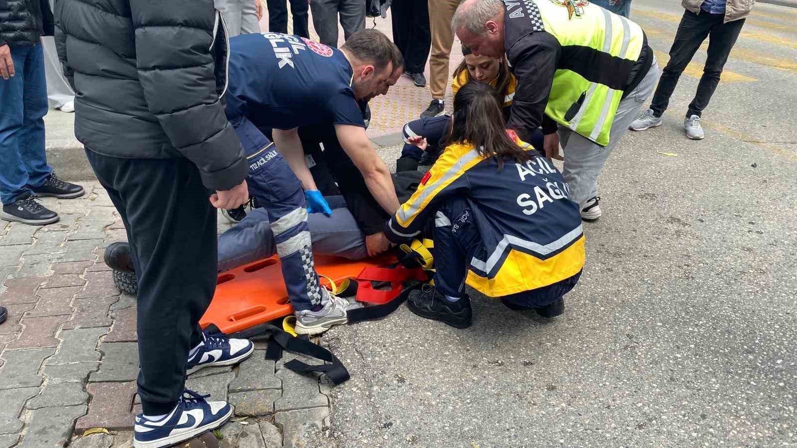 Motosiklet Ve Otomobil Carpisti 1 Yarali 6B3Ab600E30E19A53Fdd1D8F324522Fc