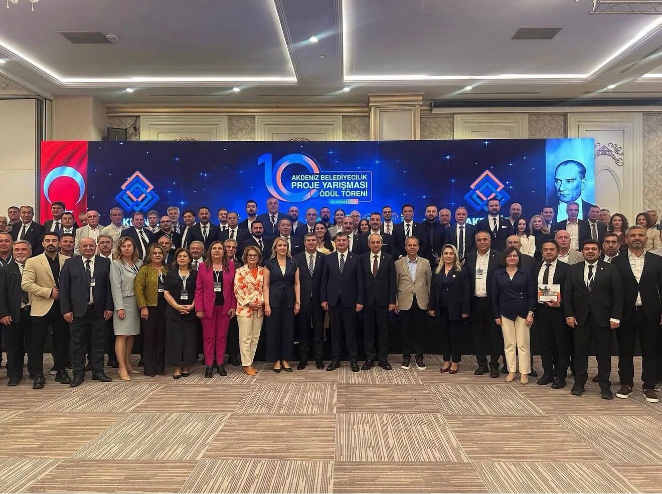 Nazilli Belediyesinden Turkiyeye Ornek Basar Mobil Masal Bah 655807 B531E7