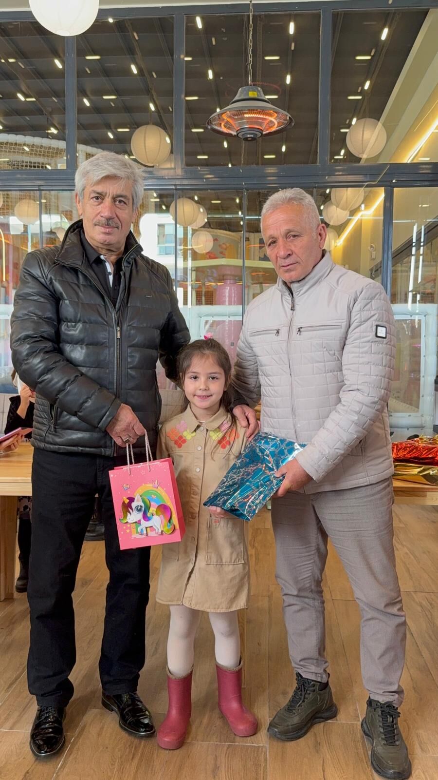 Nazilli Sehidinin Emanetine Sahip Cikiyor Iyi Ki Dogdun Zeynep Candan 652168 76584Aebc2112223Ab5Decb8Fa5820Ce