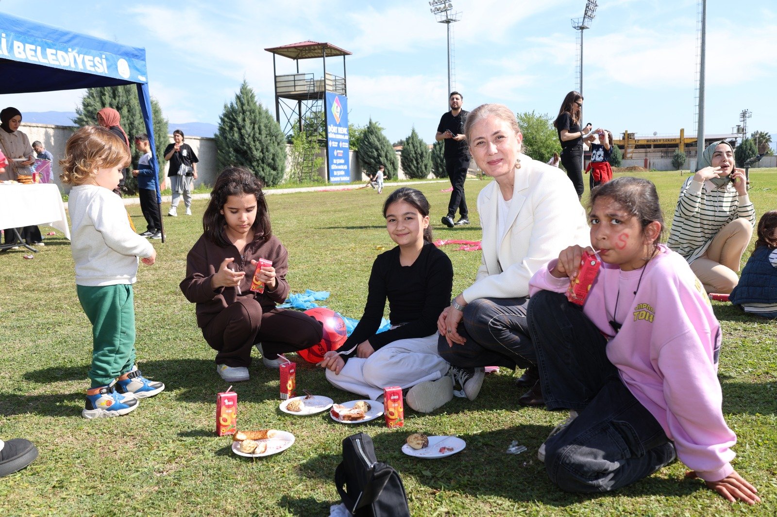 Nazillide 23 Nisan Coskusu Ucurtma Senligiyle Basladi Cocukl 656158 49Dd38