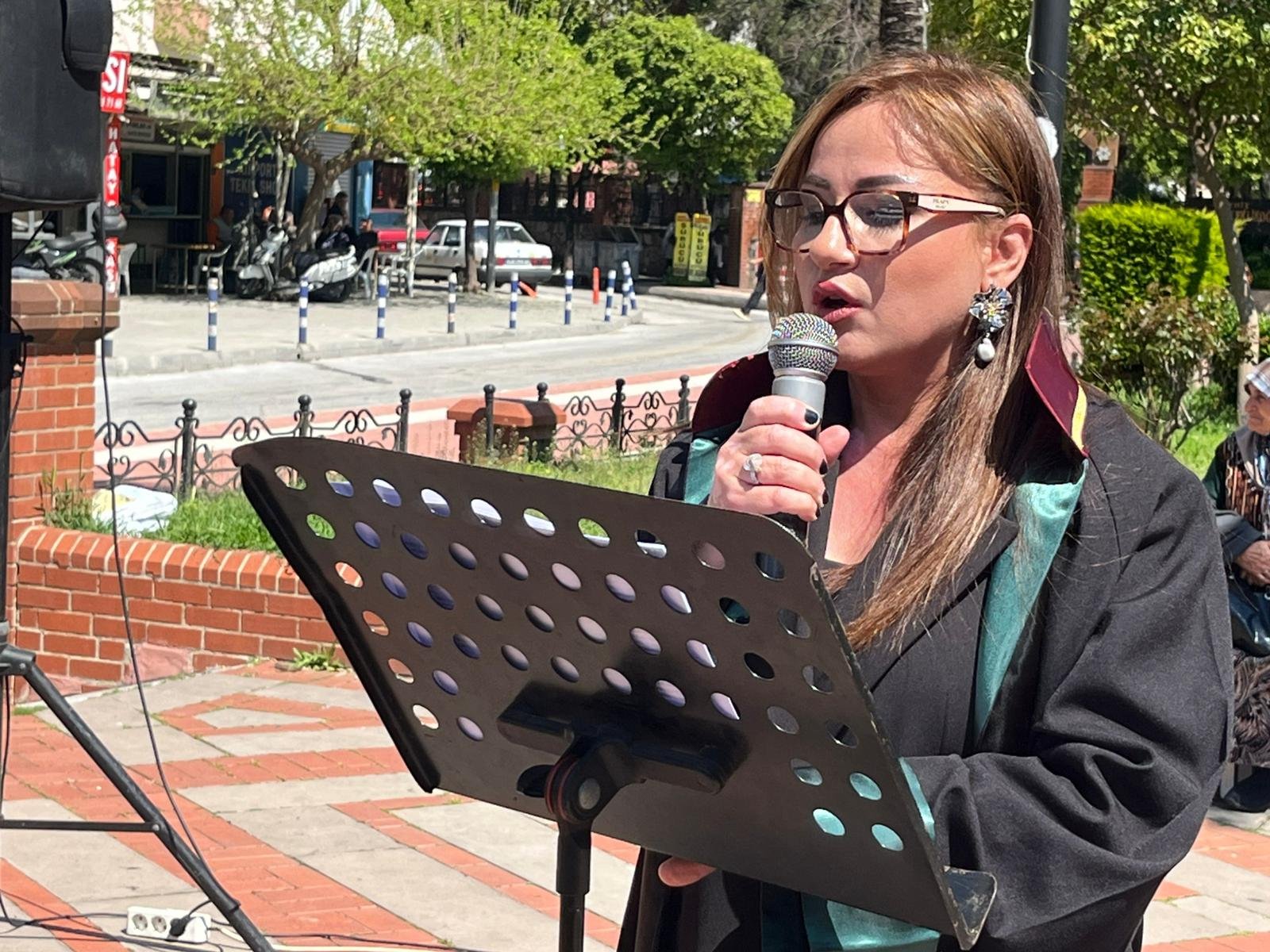 Nazillide Avukatlar Gunu Torenle Kutlandi 652753 2C4E7B72D66640Acd7A140229032D570