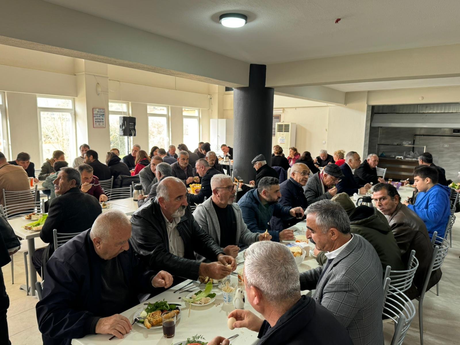 Nazillide Canlar Dayanisma Kahvaltisinda Bulustu 652592 D952A8314Fdf670942Bd0C95De5B65Ee-1